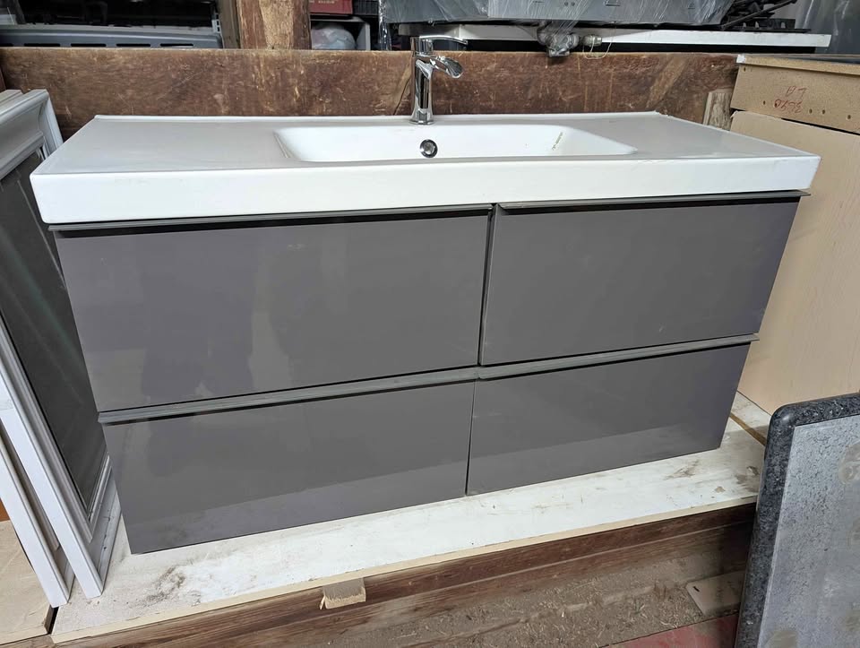 Floating Vanity and Sink Combination