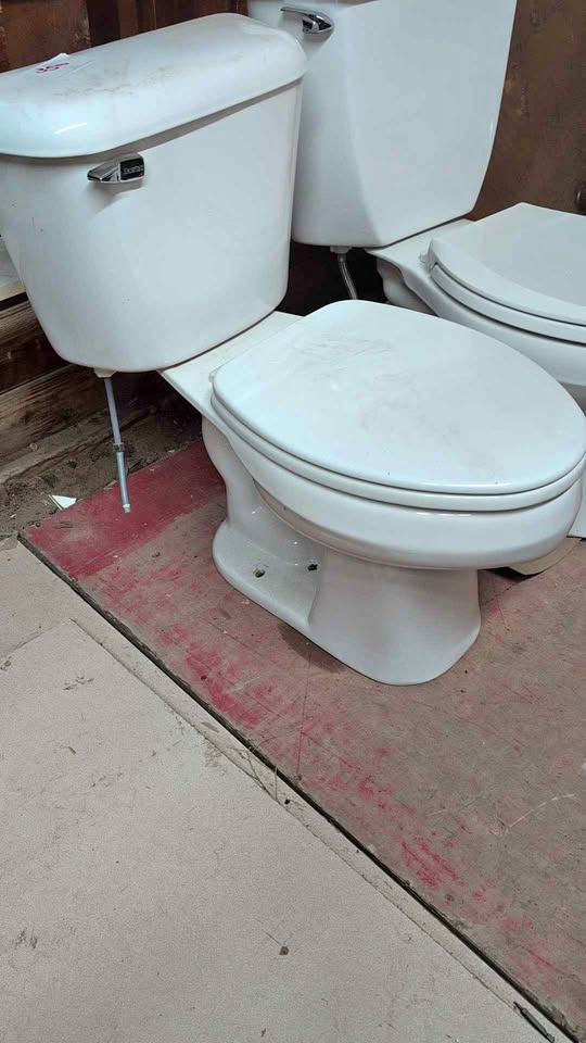 Mansfield toilet