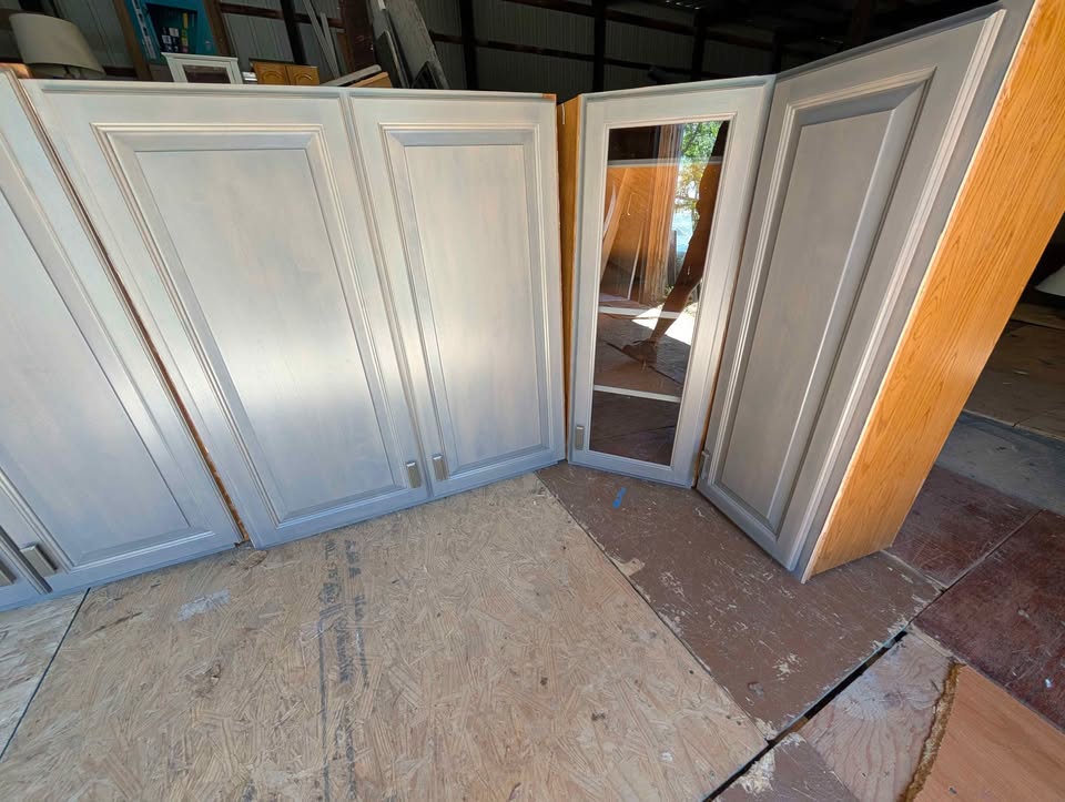 Grey oak wall kitchen cabinets